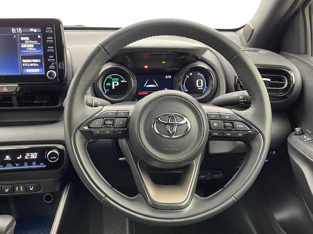 トヨタ ヤリス ハイブリッド Z 宮城県 2023(令5)年 2.5万km センシュアルレッドマイカ 4WD/1オーナー/純正ディスプレイオーディオ/(AM/FM/USB/Miracast)/Bluetooth/バックカメラ/ETC/レーダークルーズコントロール/レーンキープアシスト/衝突被害軽減システム/シートヒーター/ステアリングヒーター/プッシュスタート/スマートキー/オートライト/オートマチックハイビーム/LEDヘッドライト/ヘッドライトレベライザー/衝突被害軽減システム/シートヒーター/ステアリングヒーター/プッシュスタート/スマートキー/オートライト/オートマチックハイビーム/LEDヘッドライト/SOSスイッチ/ドアバイザー/純正フロアマット/純正15インチアルミホイール