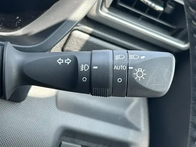 トヨタ ライズ Z 兵庫県 2022(令4)年 1万km シャイニングホワイトパール モデリスタエアロ/9インチ純正ナビ/Bluetooth/全方位カメラ/レーダークルーズコントロール/オートホールド/ブラインドスポットモニター/クリアランスソナー/スマートアシスト/前席シートヒーター/ドラレコ付デジタルインナーミラー/後方ドライブレコーダー/ビルトインETC/純正フロアマット/17インチ純正アルミホイール