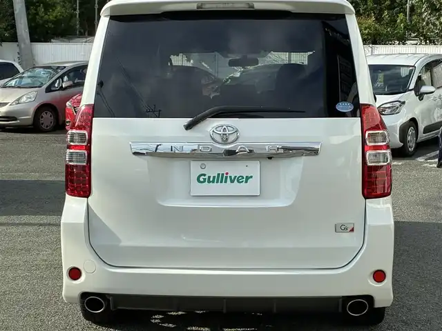 トヨタ ノア Si G’s 熊本県 2013(平25)年 7.8万km ホワイトパールクリスタルシャイン ワンオーナー/純正ナビ（NSZT-W62G）/【フルセグTV/Bluetooth/CD/DVD】/バックカメラ/左側パワースライドドア/パドルシフト/ETC/純正18インチAW/オートライト/ウィンカーミラー/革巻きステアリング/ステアリングスイッチ/プッシュスタート/スマートキー/フロアマット/純正ドアバイザー/ABS/盗難防止装置/保証書