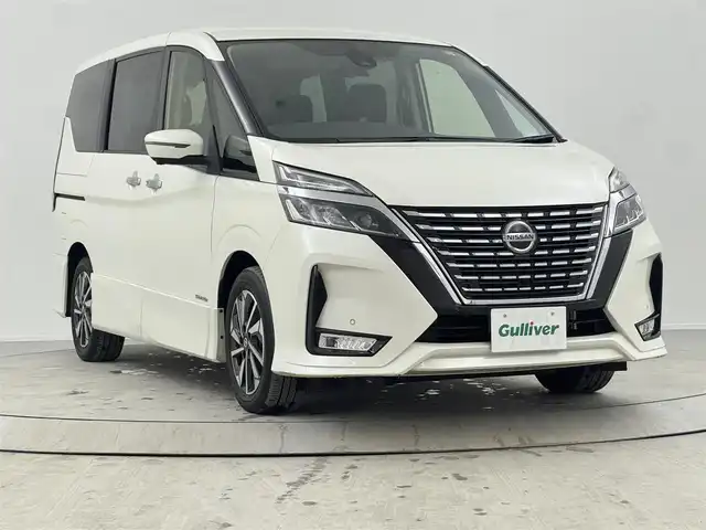 日産 セレナ ハイウェイスター V 熊本県 2021(令3)年 2.3万km ブリリアントホワイトパール 純正ナビ/フルセグ/DVD/Bluetooth/アラウンドビューカメラ/エマージェンシーブレーキ/ETC/両側パワスラ/オートLEDライト/前後コーナーセンサー/USB差込口/純正フロアマット/スマートキー