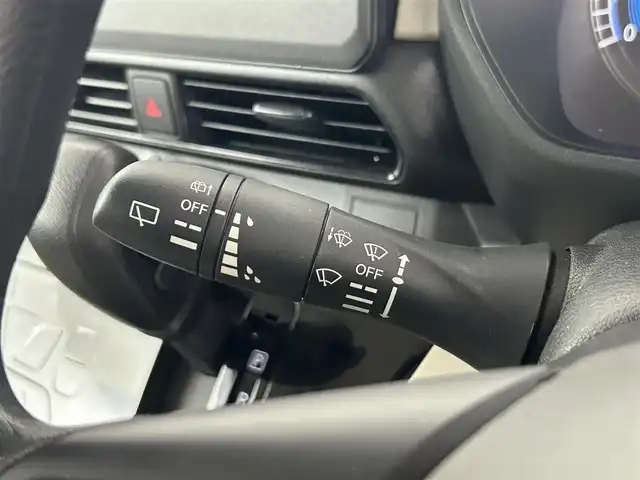 日産 ルークス X 道央・札幌 2023(令5)年 3.1万km ホワイトパール ・4WD/・エマージェンシーブレーキ/・レーンキープアシスト/・コーナーセンサー/・純正ナビ/・ワンセグTV/・CD再生/・Bluetooth/・片側パワースライドドア/・前席シートヒーター/・プッシュスタート/・スマートキー/・アイドリングストップ/・オートマチックハイビーム/・オートライト/・ヘッドライトレベライザー/・オートエアコン/・シートバックテーブル/・横滑り防止装置/・電格ミラー