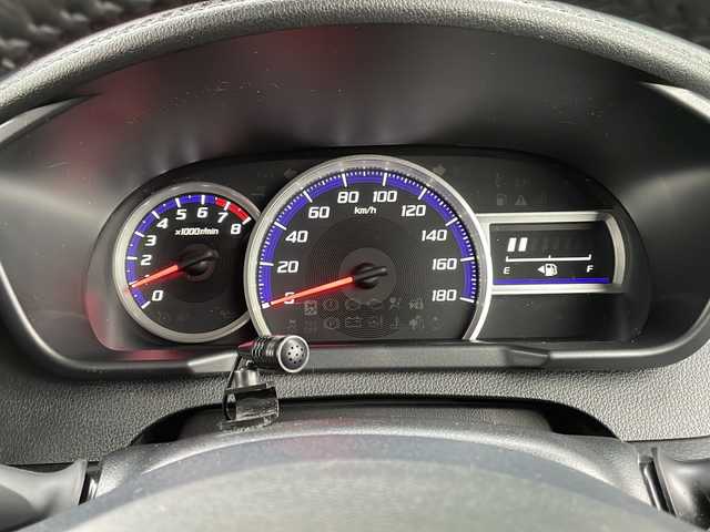 トヨタ タンク カスタムG 青森県 2019(令1)年 9.1万km パールホワイトⅢ 4WD/寒冷地仕様/ワンオーナー/社外8インチナビ・フルセグTV/CD・DVD・Bluetooth・USB・SD/バックカメラ/両側パワースライドドア/前席シートヒーター/ナビ連動前方ドライブレコーダー/スマートアシストIII/衝突軽減ブレーキ/オートハイビーム/車線逸脱警報機能/コーナーセンサー/クルーズコントロール/純正エンジンスターター/ワイパーデアイサー/ビルトインETC/シートバックテーブル/LEDヘッドライト/LEDフォグランプ/モデリスタサイド・リア・リアアンダーエアロ/モデリスタ15インチAW