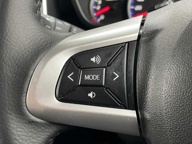 トヨタ タンク カスタムG 青森県 2019(令1)年 9.1万km パールホワイトⅢ 4WD/寒冷地仕様/ワンオーナー/社外8インチナビ・フルセグTV/CD・DVD・Bluetooth・USB・SD/バックカメラ/両側パワースライドドア/前席シートヒーター/ナビ連動前方ドライブレコーダー/スマートアシストIII/衝突軽減ブレーキ/オートハイビーム/車線逸脱警報機能/コーナーセンサー/クルーズコントロール/純正エンジンスターター/ワイパーデアイサー/ビルトインETC/シートバックテーブル/LEDヘッドライト/LEDフォグランプ/モデリスタサイド・リア・リアアンダーエアロ/モデリスタ15インチAW