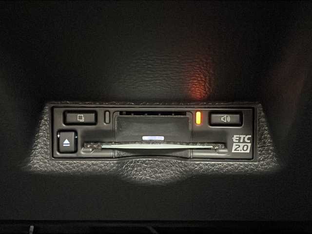 トヨタ ヤリスクロス ハイブリッド Z アドベンチャー 千葉県 2025(令7)年 0.1千km マッシブグレー 純正メーカーナビ/BT フルセグTV USB HDMI/全方位カメラ/ETC2.0/トヨタセーフティセンス/レーダークルーズコントロール/LEDヘッドライト/前後コーナーセンサー/オートライト/オートマチックハイビーム/革巻きハンドル/ハンドルヒーター/運転席パワーシート/前席シートヒーター/スマートキー/プッシュスタート