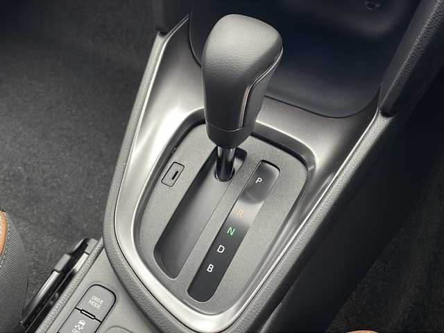 トヨタ ヤリスクロス ハイブリッド Z アドベンチャー 千葉県 2025(令7)年 0.1千km マッシブグレー 純正メーカーナビ/BT フルセグTV USB HDMI/全方位カメラ/ETC2.0/トヨタセーフティセンス/レーダークルーズコントロール/LEDヘッドライト/前後コーナーセンサー/オートライト/オートマチックハイビーム/革巻きハンドル/ハンドルヒーター/運転席パワーシート/前席シートヒーター/スマートキー/プッシュスタート