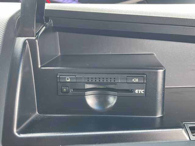 トヨタ エスティマ アエラス 三重県 2013(平25)年 12.5万km ホワイトパールクリスタルシャイン 純正8型ナビ/フルセグTV/CD.DVD再生/Bluetooth/ビルトインETC/純正フリップダウンモニター/HIDヘッドライト/クルーズコントロール/両側パワースライドドア/バックカメラ/ステアリングリモコン/寒冷地仕様/ワイパーデアイサー/電動格納ミラー/オートライト