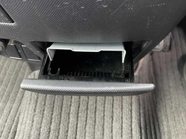 トヨタ エスティマ アエラス 三重県 2013(平25)年 12.5万km ホワイトパールクリスタルシャイン 純正8型ナビ/フルセグTV/CD.DVD再生/Bluetooth/ビルトインETC/純正フリップダウンモニター/HIDヘッドライト/クルーズコントロール/両側パワースライドドア/バックカメラ/ステアリングリモコン/寒冷地仕様/ワイパーデアイサー/電動格納ミラー/オートライト