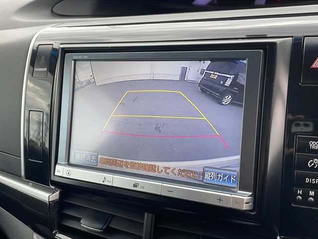 トヨタ エスティマ アエラス 三重県 2013(平25)年 12.5万km ホワイトパールクリスタルシャイン 純正8型ナビ/フルセグTV/CD.DVD再生/Bluetooth/ビルトインETC/純正フリップダウンモニター/HIDヘッドライト/クルーズコントロール/両側パワースライドドア/バックカメラ/ステアリングリモコン/寒冷地仕様/ワイパーデアイサー/電動格納ミラー/オートライト