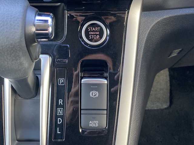 日産 セレナ ハイウェイスター G 佐賀県 2017(平29)年 7.4万km ブリリアントホワイトパール 純正9インチナビ/純正フリップダウンモニター/アラウンドビューモニター/両側パワースライドドア/プロパイロット/エマージェンシーブレーキ/LDW/スマートルームミラー/ETC/ドライブレコーダー/ステアリングリモコン/アイドリングストップ/電動パーキングブレーキ/オートブレーキホールド/プッシュスタート/インテリジェントキー/LEDヘッドライト/フォグライト/純正アルミホイール