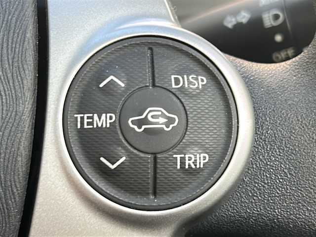 トヨタ アクア S 神奈川県 2013(平25)年 4.7万km クールソーダメタリック ワンオーナー/純正SDナビ/　Bluetooth/CD/ワンセグTV/バックカメラ/前後ドライブレコーダー/ETC/オートライト/純正フロアマット/プッシュスタート/スペアキー/保証書/取扱説明書