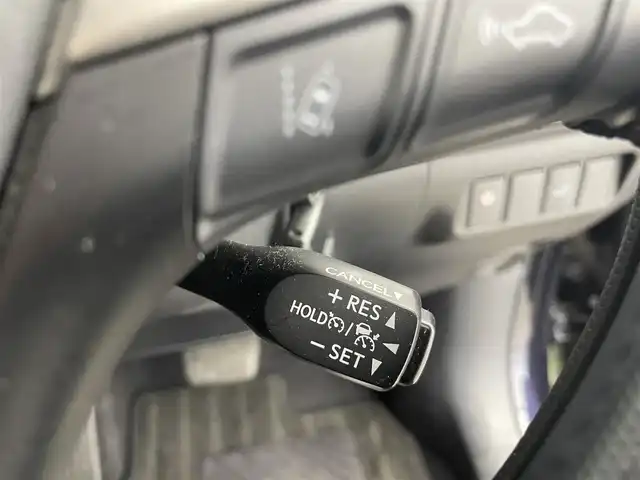 トヨタ ハリアー プレミアム 富山県 2017(平29)年 5.2万km スパークリングブラックパールクリスタルシャイン 純正9インチメモリナビ/フルセグTV/Bluetooth/バックカメラ/ETC/パワーバックドア/パワーシート/ハーフレザーシート/レーダークルーズコントロール/トヨタセーフティセンス/純正18インチアルミ/3眼LEDヘッドライト/オートハイビーム/オートライト/LEDフォグ/純正フロアマット/スマートキー/プッシュスタート