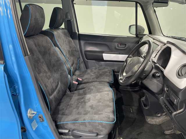 スズキ ハスラー G 愛知県 2015(平27)年 5.5万km サマーブルーM 純正８インチナビ/（Ｂｌｕｅｔｏｏｔｈ/フルセグＴＶ/ＣＤ・ＤＶＤ再生/SD/FM/AM)/シートヒーター　/衝突軽減ブレーキ　/アイドリングストップ　/横滑り防止装置　/純正フロアマット　/純正１５インチＡＷ　　/プッシュスタート/　　-スマートキー