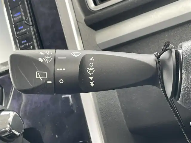 ダイハツ タント カスタムX トップED LTD SAⅢ 滋賀県 2018(平30)年 1.8万km ファイアークォーツレッドM 社外メモリナビ/(Bluetooth/ワンセグ/CD/DVD/AM/FM)/衝突軽減ブレーキ/レーンキープアシスト/パノラミックビューモニター/両側電動スライドドア/LEDオートライト/オートハイビーム/フォグ/電動格納ミラー/ハーフレザーシート/D席シートヒーター/ETC/スタッドレスタイヤ付き