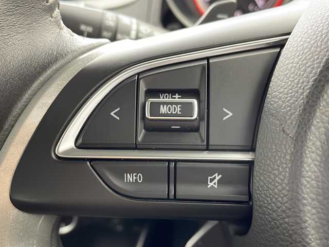 スズキ スイフト HYBRID RS 新潟県 2017(平29)年 4.1万km スーパーブラックパール 純正ディーラーOPナビ/アラウンドビューモニター/フルセグTV/Bluetooth/ETC/パドルシフト/シートヒーター/オートライト/LEDヘッドライト/プッシュスタート/アイドリングストップ/フロアマット