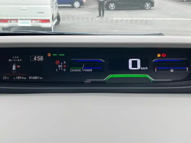 ホンダ フリード ハイブリット EX 静岡県 2016(平28)年 1.6万km ブルーホライゾンM エンジンスタートボタン/スマートキー/アイドリングストップ/パワーステアリング/パワーウィンドウ/寒冷地仕様/オートエアコン/クルーズコントロール/USB入力端子/ETC/バックカメラ/ナビ（CD.BT.フルセグ）/3列シート/ドライブレコーダー/ウォークスルー/純正フロアマット/純正アルミホイール/ハーフレザー/D席N席シートヒーター/両側パワースライドドア/ABS/横滑り防止装置/レーンキープアシスト/オートライト/W+サイドエアバック/衝突軽減システム/カーテンエアバック