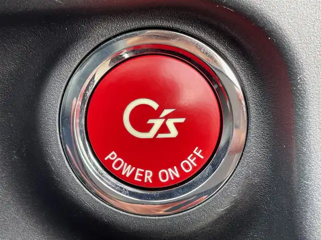 トヨタ アクア G G’s 大阪府 2015(平27)年 2.8万km ライムホワイトパールクリスタルシャイン 純正ナビ/   フルセグTV/CD/DVD/Bluetooth/バックモニター/横滑り防止装置/社外エアロ　/レーンキープアシスト/クルーズコントロール/ステアリングスイッチ/純正17インチアルミホイール/純正フロアマット/プッシュスタート/スマートキー/ハーフレザーシート/ＥＴＣ/ＬＥＤライト