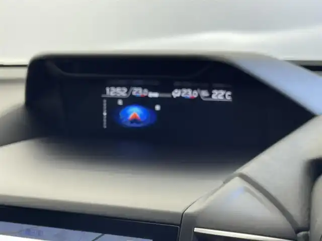 スバル フォレスター ハイブリッド アドバンス 群馬県 2022(令4)年 1.5万km クリスタルホワイトP 純正10インチナビ　アルパインフリップダウンモニター　バックカメラ　両側パワースライドドア　ETC　クルーズコントロール　障害物センサー　横滑り防止　スマートキー　プッシュスタート　禁煙車