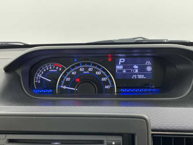 スズキ ワゴンＲ HYBRID FZ 新潟県 2017(平29)年 2.6万km ピュアホワイトP ワンオーナー/オーディオ/　Bluetooth/CD/USB/衝突被害軽減ブレーキ/レーンキープアシスト/ヘッドアップディスプレイ/アイドリングストップ/横滑り防止装置/オートマチックハイビーム/オートライト/レザーステアリング/ステアリングスイッ