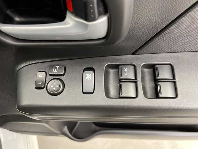 スズキ ワゴンＲ HYBRID FZ 新潟県 2017(平29)年 2.6万km ピュアホワイトP ワンオーナー/オーディオ/　Bluetooth/CD/USB/衝突被害軽減ブレーキ/レーンキープアシスト/ヘッドアップディスプレイ/アイドリングストップ/横滑り防止装置/オートマチックハイビーム/オートライト/レザーステアリング/ステアリングスイッ