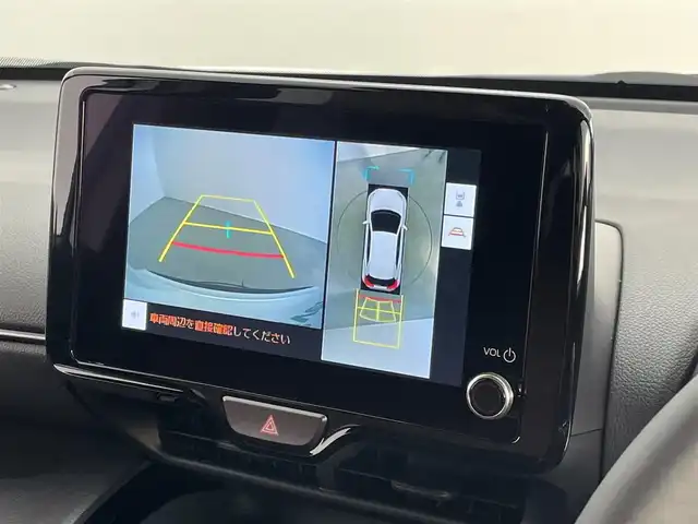 トヨタ ヤリスクロス ハイブリッド Z アドベンチャー 埼玉県 2025(令7)年 0.1千km プラチナホワイトパールマイカ 登録済未使用車　純正ナビ　パノラミックビューモニター　ＢＳＭ　ビルトインＥＴＣ２．０　セーフティセンス　レーダークルーズコントロール　シートヒーター　ステアリングヒーター　ＨＤＭＩ　オートハイビーム