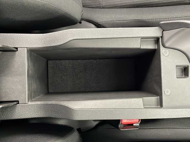 日産 ノート X FOUR 秋田県 2023(令5)年 2万km スーパーブラック 4WD/純正ディスプレイオーディオ　/AM/FM/Bluetooth/エマージェンシーブレーキ　/レーンキープアシスト　/横滑り防止装置　/前後クリアランスソナー/速度標識表示/標識検知支援/ふらつき警報　/オートマチックハイビーム　/前席シートヒーター　/ステアリングヒーター　/ＬＥＤヘッドライト/フォグランプ/オートブレーキホールド/電動パーキング/プッシュスタート/スペアキー/フロアマット/純正アルミホイール