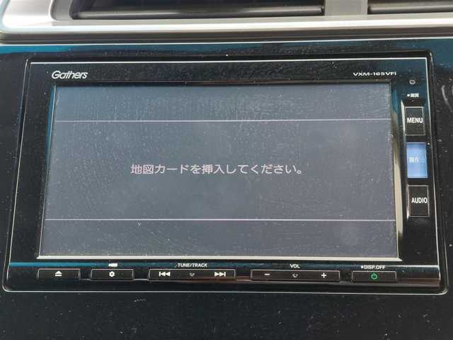 ホンダ フィット ハイブリット Fパッケージ 東京都 2016(平28)年 7.3万km プレミアムホワイトパールⅡ 純正ナビ/フルセグ/バックカメラ/ドライブレコーダー/ETC/ECONモード/ステアリングスイッチ/スマートキー/プッシュスタート/フロアマット/ドアバイザー