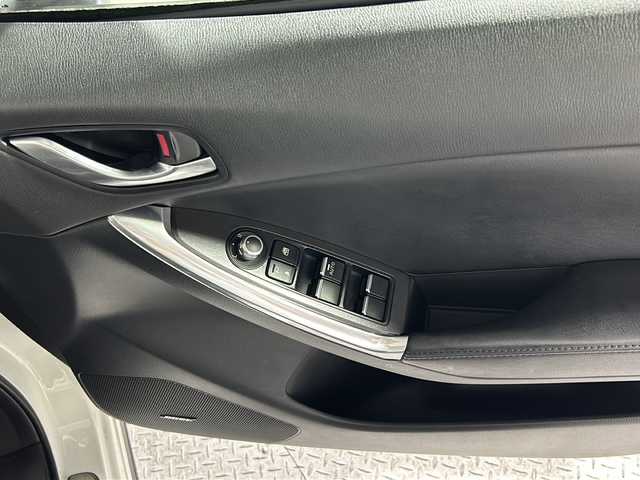 マツダ ＣＸ－５ XD Lパッケージ 沖縄県 2015(平27)年 8.1万km クリスタルホワイトパールマイカ 県外仕入 /禁煙車　/純正ナビ(フルセグTV/Bluetooth/CD/DVD) /バック/サイドカメラ /クルーズコントロール /車線逸脱警報 /前後方向ドライブレコーダー /レザーシート /メモリ付きパワーシート/ETC/シートヒーター/BSM/ステアリングリモコン/BOSEスピーカー