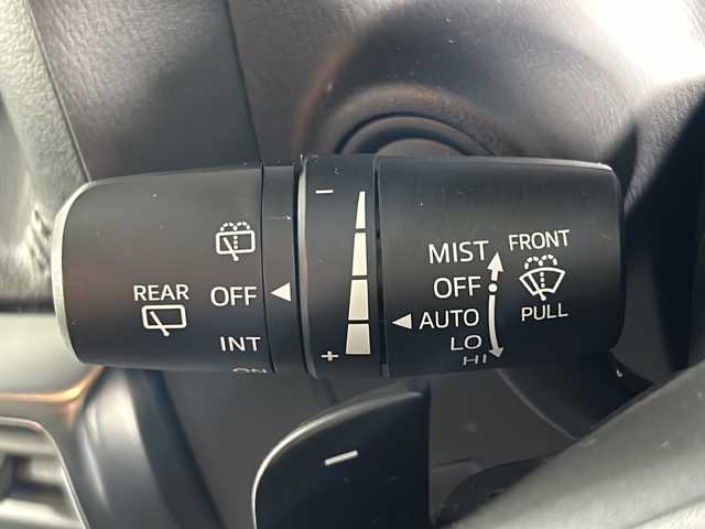 マツダ ＣＸ－５ XD Lパッケージ 沖縄県 2015(平27)年 8.1万km クリスタルホワイトパールマイカ 県外仕入 /禁煙車　/純正ナビ(フルセグTV/Bluetooth/CD/DVD) /バック/サイドカメラ /クルーズコントロール /車線逸脱警報 /前後方向ドライブレコーダー /レザーシート /メモリ付きパワーシート/ETC/シートヒーター/BSM/ステアリングリモコン/BOSEスピーカー