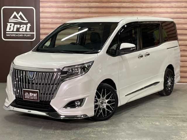 トヨタ エスクァイア ハイブリッド Gi 福島県 2020(令2)年 5.3万km ホワイトパールクリスタルシャイン AIS検査済み/【2501028810】/純正SDナビ/フルセグ/バックカメラ/クリアランスソナー/ステアリングリモコン/前席シートヒーター/両側パワスラ/ビルトインETC(2.0)/レザーシート/ウィンカーミラー/フリップダウンモニター/リアサンシェード/クルーズコントロール/前後ドラレコ/スマートキー/プッシュスタート/フロアマット/17AW テクノピア カシーナ XV-5（社外）/BFグッドリッチ g-FORCE フェノム T/A（社外）