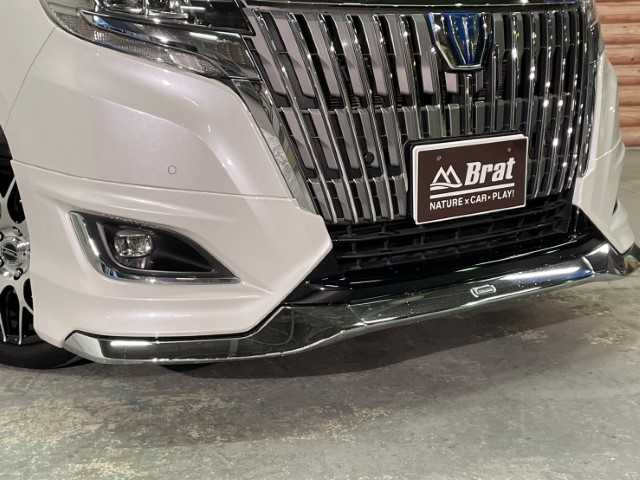 トヨタ エスクァイア ハイブリッド Gi 福島県 2020(令2)年 5.3万km ホワイトパールクリスタルシャイン AIS検査済み/【2501028810】/純正SDナビ/フルセグ/バックカメラ/クリアランスソナー/ステアリングリモコン/前席シートヒーター/両側パワスラ/ビルトインETC(2.0)/レザーシート/ウィンカーミラー/フリップダウンモニター/リアサンシェード/クルーズコントロール/前後ドラレコ/スマートキー/プッシュスタート/フロアマット/17AW テクノピア カシーナ XV-5（社外）/BFグッドリッチ g-FORCE フェノム T/A（社外）