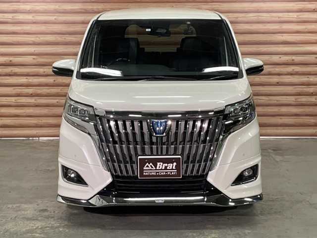 トヨタ エスクァイア ハイブリッド Gi 福島県 2020(令2)年 5.3万km ホワイトパールクリスタルシャイン AIS検査済み/【2501028810】/純正SDナビ/フルセグ/バックカメラ/クリアランスソナー/ステアリングリモコン/前席シートヒーター/両側パワスラ/ビルトインETC(2.0)/レザーシート/ウィンカーミラー/フリップダウンモニター/リアサンシェード/クルーズコントロール/前後ドラレコ/スマートキー/プッシュスタート/フロアマット/17AW テクノピア カシーナ XV-5（社外）/BFグッドリッチ g-FORCE フェノム T/A（社外）