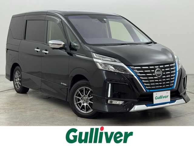 日産 セレナ e－パワー ハイウェイスター V 福岡県 2020(令2)年 4.8万km ダイヤモンドブラック 後席モニター　/純正１０型ナビ　/フルセグTV　/ＥＴＣ　/ナビ連動前方ドライブレコーダー　/プロパイロット　/コーナーセンサー　/エマージェンシーブレーキ　/レーンキープ　/ＢＳＭ　/パーキングアシスト　/両側電動スライドドア　/シートヒーター　/ステアリングヒーター　/純正ＡＷサマータイヤ積込