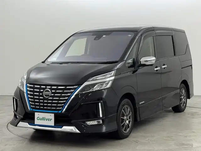 日産 セレナ e－パワー ハイウェイスター V 福岡県 2020(令2)年 4.8万km ダイヤモンドブラック 後席モニター　/純正１０型ナビ　/フルセグTV　/ＥＴＣ　/ナビ連動前方ドライブレコーダー　/プロパイロット　/コーナーセンサー　/エマージェンシーブレーキ　/レーンキープ　/ＢＳＭ　/パーキングアシスト　/両側電動スライドドア　/シートヒーター　/ステアリングヒーター　/純正ＡＷサマータイヤ積込