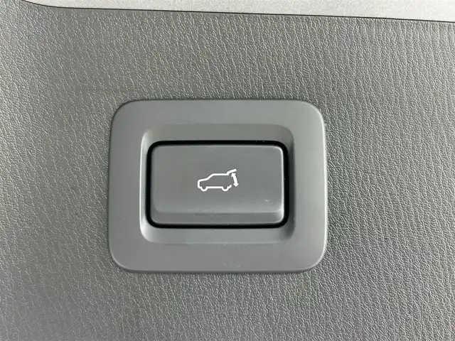 マツダ ＣＸ－５ XD プロアクティブ 佐賀県 2022(令4)年 3.2万km マシーングレープレミアムM 純正10.25型ナビ/（ＡＭ/ＦＭ/Bluetooth/フルセグTV）/全周囲カメラ/シートヒーター/ステアリングヒーター/ETC/クルーズコントロール(追従あり)/パワーシート/デュアルエアコン/パワーバックドア/パソルシフト/誤発進抑制機能/コーナーセンサー/LEDヘッドライト/衝突被害軽減ブレーキ/オートライト/スマートキー×２/プッシュスタート/純正17インチアルミホイール/盗難防止装置/横滑り防止装置/USB入力端子