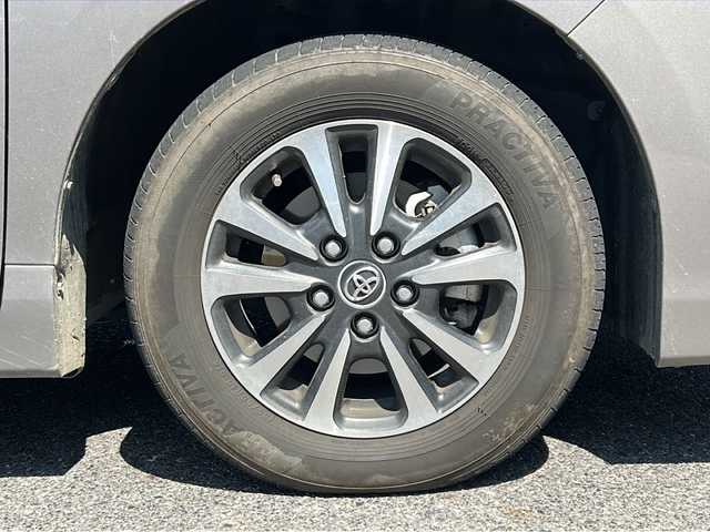 トヨタ エスクァイア ハイブリッド Gi 愛知県 2018(平30)年 5.4万km アバンギャルドブロンズメタリック /禁煙車/ワンオーナー//純正9インチSDナビ・フルセグTV//バックカメラ/ビルトインETC//純正ドライブレコーダー（ナビ連携）//トヨタセーフティセンス//プリクラッシュセーフティ//レーンディパーチャーアラート//クルーズコントロール//両側パワースライドドア//黒合皮革シート//D/N席シートヒーター//プッシュスタート//LEDオートライト//純正１６インチアルミ//オートマチックハイビーム//純正フロアマット//純正ドアバイザー//電動格納ミラーウインカー//ステアリングスイッチ//リアサンシェード//新車保証書//スペアキー