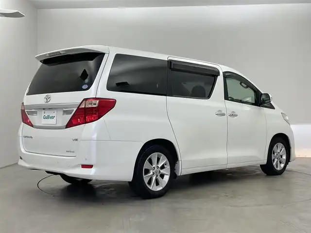 トヨタ アルファード 350G 埼玉県 2013(平25)年 6.7万km ホワイトパールクリスタルシャイン サンルーフ　純正８インチナビ　純正フリップダウンモニター　バックカメラ　パワーシート　両側パワースライドドア　キセノンヘッドライト　パワーバックドア　ビルトインETC　クルーズコントロール