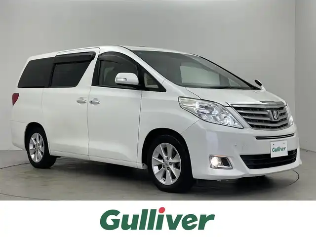 トヨタ アルファード 350G 埼玉県 2013(平25)年 6.7万km ホワイトパールクリスタルシャイン サンルーフ　純正８インチナビ　純正フリップダウンモニター　バックカメラ　パワーシート　両側パワースライドドア　キセノンヘッドライト　パワーバックドア　ビルトインETC　クルーズコントロール
