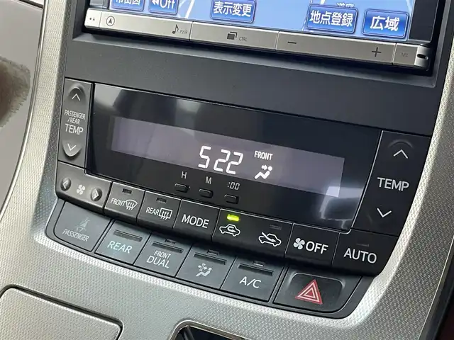 トヨタ アルファード 350G 埼玉県 2013(平25)年 6.7万km ホワイトパールクリスタルシャイン サンルーフ　純正８インチナビ　純正フリップダウンモニター　バックカメラ　パワーシート　両側パワースライドドア　キセノンヘッドライト　パワーバックドア　ビルトインETC　クルーズコントロール