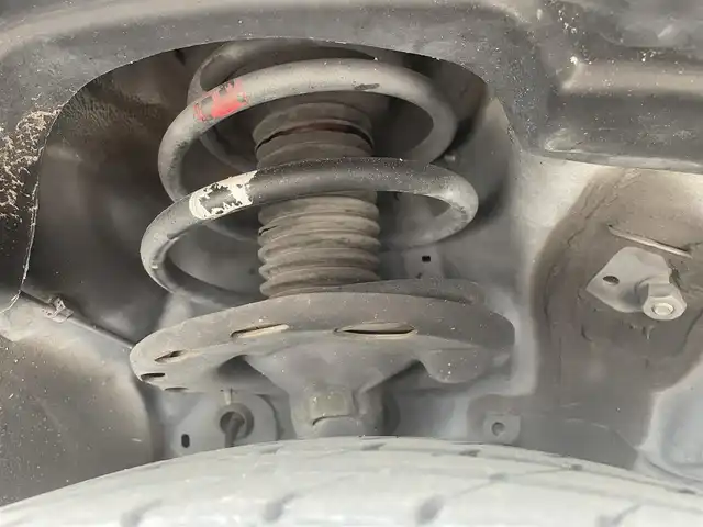 トヨタ アルファード 350G 埼玉県 2013(平25)年 6.7万km ホワイトパールクリスタルシャイン サンルーフ　純正８インチナビ　純正フリップダウンモニター　バックカメラ　パワーシート　両側パワースライドドア　キセノンヘッドライト　パワーバックドア　ビルトインETC　クルーズコントロール
