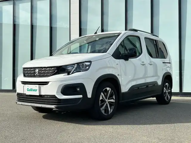 プジョー リフター GT 大阪府 2022(令4)年 3.1万km パール 純正ナビ/   Bluetooth/USB/バックモニター/衝突軽減ブレーキ/横滑り防止装置/コーナーセンサー/ＢＳＭ/クルーズコントロール/レーンキープアシスト/パドルシフト/ダウンヒルアシストコントロール/前後ドライブレコーダー/純正フロアマット/プッシュスタート/スマートキー/ＥＴＣ
