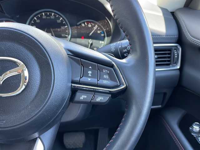 マツダ ＣＸ－５ XD ブラックトーンエディション 山口県 2023(令5)年 3.8万km ジルコンサンドメタリック 純正10.2インチナビ/・AM/FM/USB/Bluetooth/スマートフォン連携/フルセグテレビ/360°ビューモニター/リアパーキングセンサー/ETC/自動防眩ルームミラー/ヘッドアップディスプレイ/ハーフレザーシート/前席シートヒーター/運転席メモリー付きパワーシート/19インチ純正アルミホイール/スマートキー・スペアキー有/プッシュアップスタート/電動パーキングブレーキ/オートブレーキホールド/ハンドルヒーター/左右独立フルオートエアコン/アイドリングストップ/LEDヘッドライト/オートハイビーム/追従有クルーズコントロール/ブラインドスポットモニター/横滑り防止装置/レーンアシスト/盗難防止装置/保証書/記録簿/取扱説明書