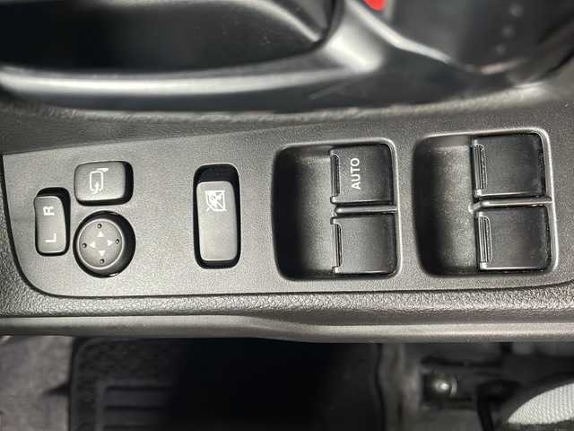 スズキ ハスラー HYBRID G 青森県 2023(令5)年 1.1万km ブルーイッシュブラックパール3 ・4WD/・社外ナビ/・ワンセグTV/・CD/AM/FM/BT/・衝突軽減装置/・横滑り抑制装置/・レーンキープアシスト/・追従型クルーズコントロール/・後方コーナーセンサー/・ダウンヒルアシストコントロール/・グリップコントロール/・前方ドライブレコーダー/・ETC/・D＋N席シートヒーター/・オートマチックハイビーム/・スマートキー/・プッシュスタート/・ドアバイザー/・フロアマット/・スペアキーあり/・保証書、取説