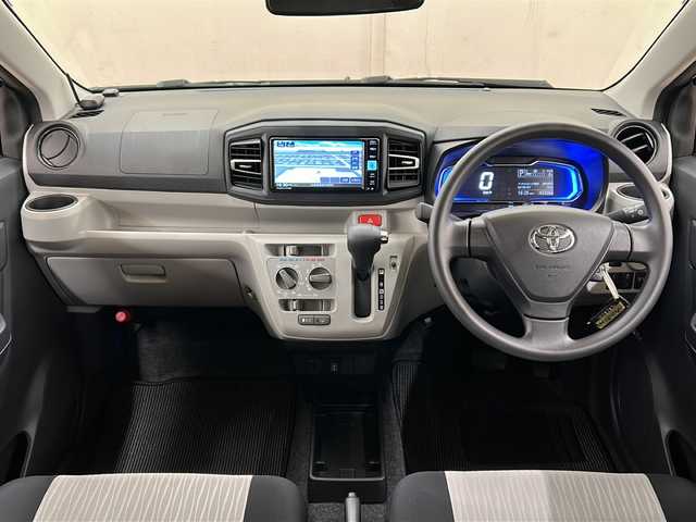 トヨタ ピクシスエポック X SAⅢ 道央・札幌 2025(令7)年 0.5万km ホワイト ・４WD /スマートアシスト/・衝突被害軽減ブレーキ/横滑り防止装置/・純正ディーラーOPナビ/・BT/CD/DVD/SD/USBフルセグTV/・バックカメラ/・純正エンジンスターター/・アイドリングストップ/・電動格納ミラー/・LEDヘッドライト/オートライト/・オートマチックハイビーム/・リモコンキー/スペアキー（１本）