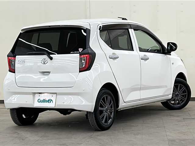 トヨタ ピクシスエポック X SAⅢ 道央・札幌 2025(令7)年 0.5万km ホワイト ・４WD /スマートアシスト/・衝突被害軽減ブレーキ/横滑り防止装置/・純正ディーラーOPナビ/・BT/CD/DVD/SD/USBフルセグTV/・バックカメラ/・純正エンジンスターター/・アイドリングストップ/・電動格納ミラー/・LEDヘッドライト/オートライト/・オートマチックハイビーム/・リモコンキー/スペアキー（１本）