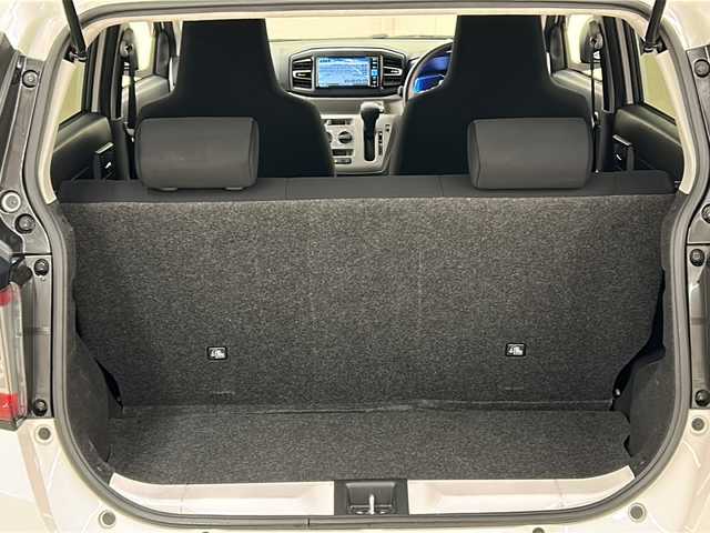 トヨタ ピクシスエポック X SAⅢ 道央・札幌 2025(令7)年 0.5万km ホワイト ・４WD /スマートアシスト/・衝突被害軽減ブレーキ/横滑り防止装置/・純正ディーラーOPナビ/・BT/CD/DVD/SD/USBフルセグTV/・バックカメラ/・純正エンジンスターター/・アイドリングストップ/・電動格納ミラー/・LEDヘッドライト/オートライト/・オートマチックハイビーム/・リモコンキー/スペアキー（１本）