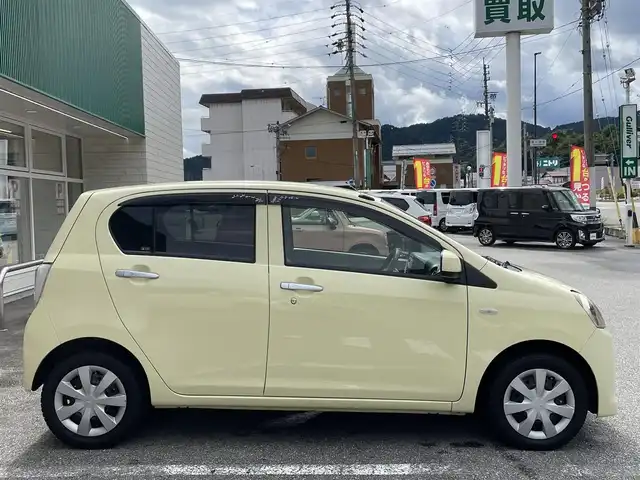 ダイハツ ミラ イース Xf メモリアルエディション 岐阜県 2012(平24)年 5.9万km コットンアイボリー ４WD/寒冷地仕様/純正オーディオ/AM/FM/CD/リモコンキー/電動格納ミラー/アイドリングストップ/スペアキー/保証書/取扱説明書