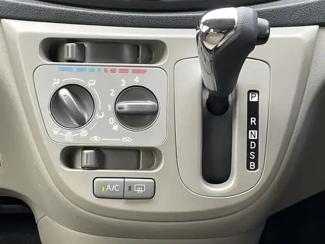 ダイハツ ミラ イース Xf メモリアルエディション 岐阜県 2012(平24)年 5.9万km コットンアイボリー ４WD/寒冷地仕様/純正オーディオ/AM/FM/CD/リモコンキー/電動格納ミラー/アイドリングストップ/スペアキー/保証書/取扱説明書