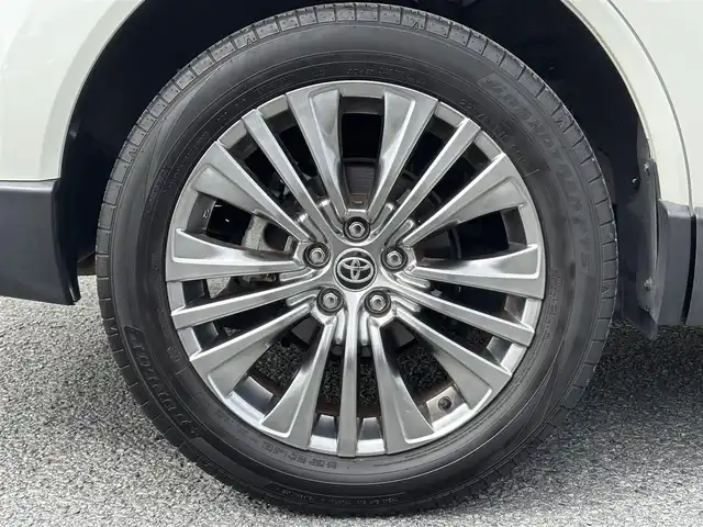 トヨタ ハリアー Z 茨城県 2020(令2)年 5.7万km ホワイトパールクリスタルシャイン JBLサウンド/ワイヤレス充電/全方位カメラ/純正ナビ/LEDヘッドライト/追従型クルーズコントロール/ETC2.0/前後コーナーセンサー/デジタルインナーミラー/スペアキー/電動リアゲート/Bluetooth接続/スマートキー/オートマチックハイビーム/W＋サイドエアバック/フルセグTV（走行中視聴不可）/純正フロアマット/純正アルミホイール