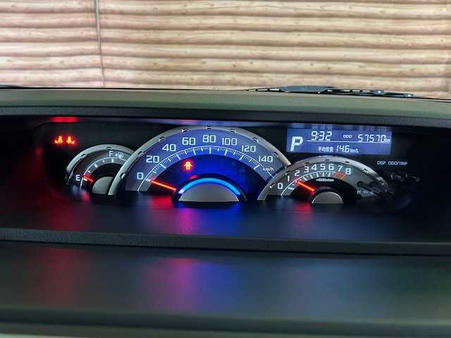 ダイハツ ウェイク X SA 道央・札幌 2015(平27)年 5.8万km ブラックマイカメタリック 【2510007025】/４ＷＤ　/ターボ　/衝突軽減ブレーキ　/ナビＴＶ　/バックカメラ　/片側電動スライドドア　/シートヒーター　/社外１４インチアルミホイール　/後席サンシェード　/プッシュスタート　/オートライト　/ＬＥＤヘッドライト/フォグライト