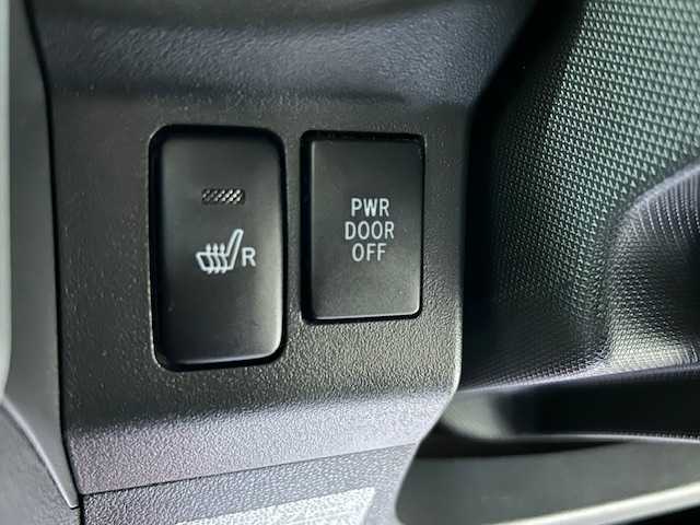 ダイハツ ウェイク X SA 道央・札幌 2015(平27)年 5.8万km ブラックマイカメタリック 【2510007025】/４ＷＤ　/ターボ　/衝突軽減ブレーキ　/ナビＴＶ　/バックカメラ　/片側電動スライドドア　/シートヒーター　/社外１４インチアルミホイール　/後席サンシェード　/プッシュスタート　/オートライト　/ＬＥＤヘッドライト/フォグライト